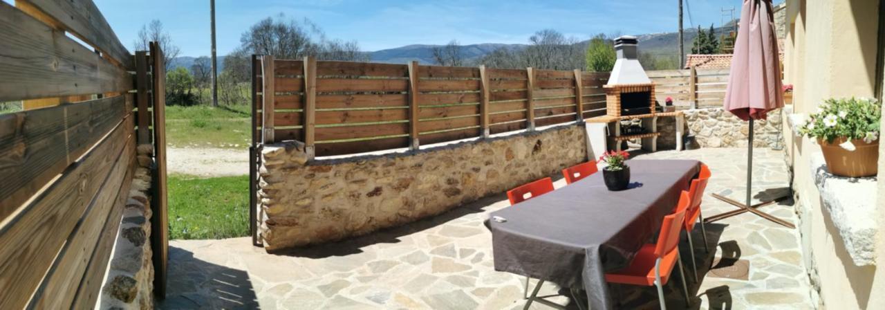 Casitas Pinilla Del Valle Экстерьер фото